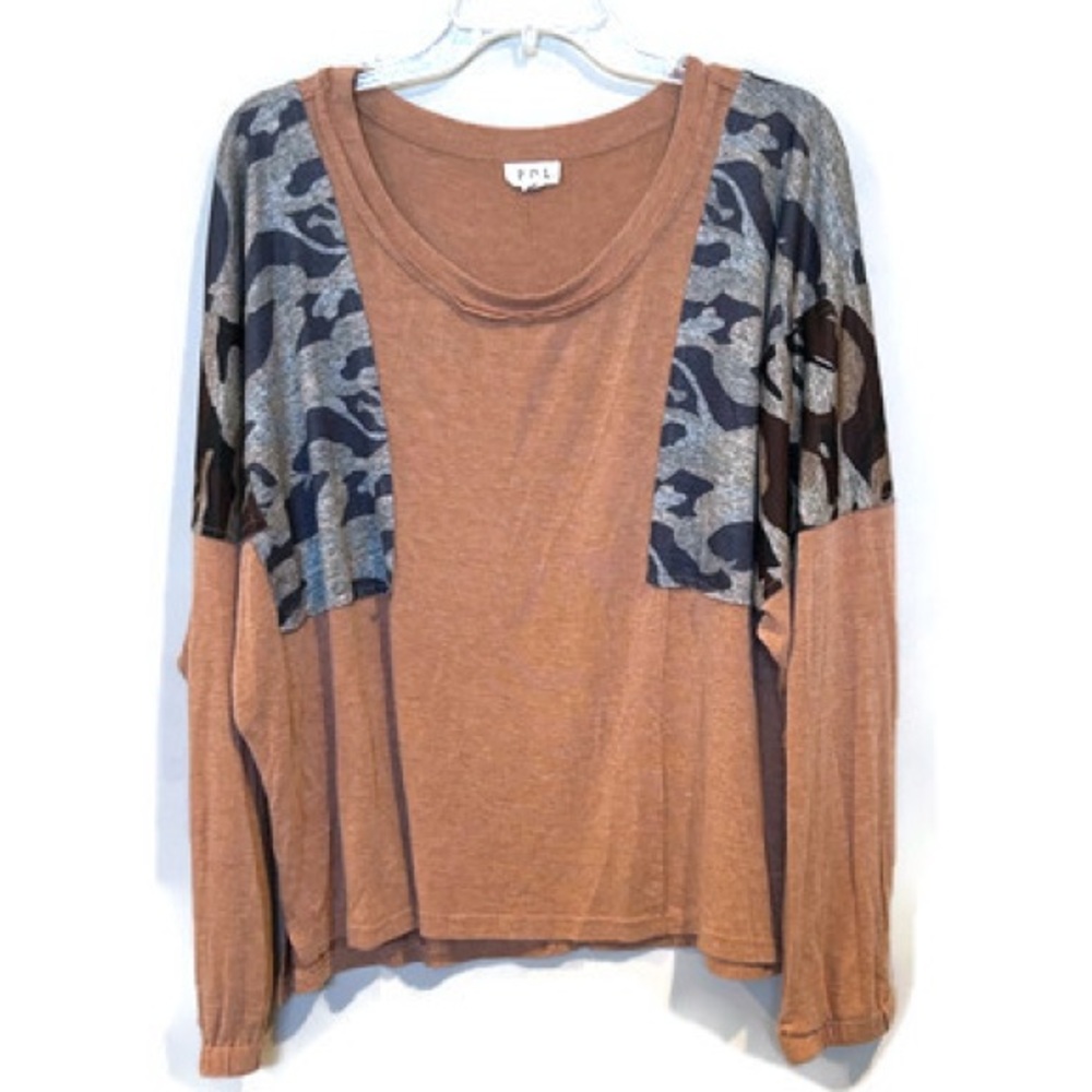 POL Patchwork Camouflage Oversized Long Sleeve Lightweight Top Large
